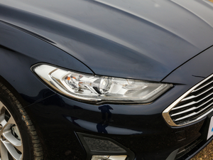 2020EcoBoost 180 A (x)(ji)^