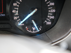 2020EcoBoost 180 A п؅^