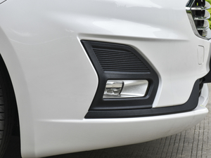 2020EcoBoost 180 r ^