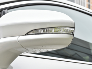 2020EcoBoost 180 r ^