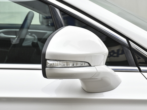 2020EcoBoost 180 r ^