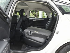 2020EcoBoost 180 r ηŵ