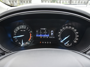 2020款EcoBoost 180 时尚型 仪表