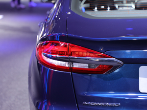 2020EcoBoost 180 r ^