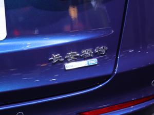 2020EcoBoost 180 r ^