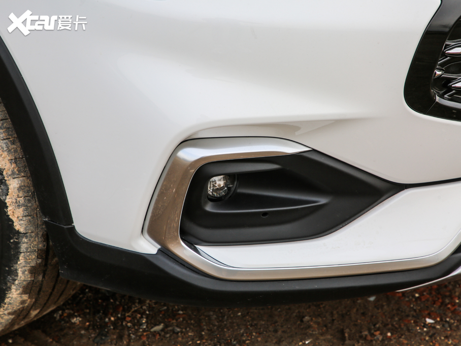 2021˹Cb EcoBoost 180 Ԅ(dng)C