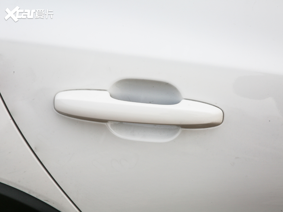 2021˹Cb EcoBoost 180 ԄӫC