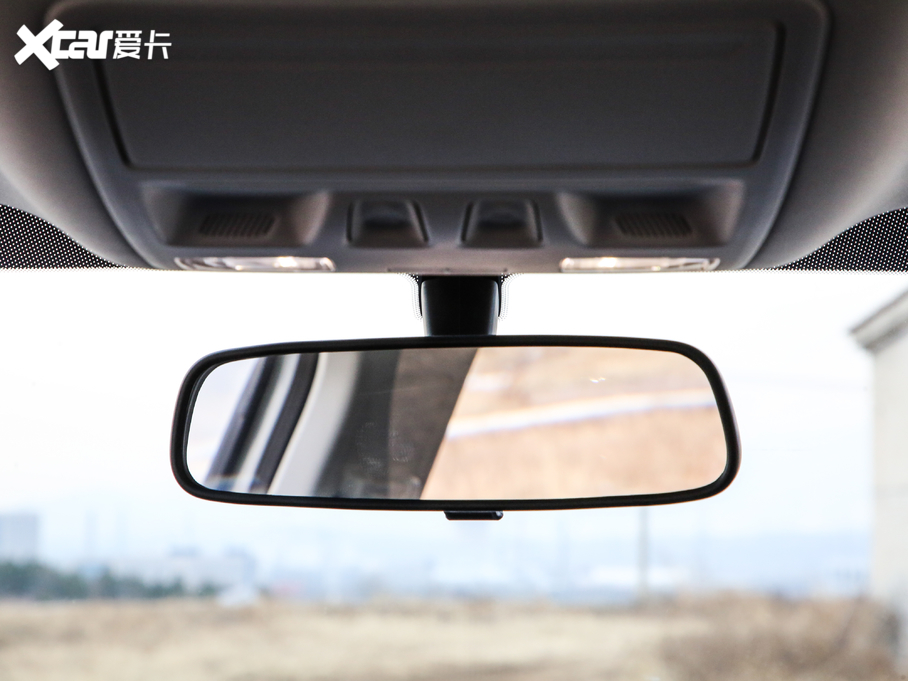 2021˹Cb EcoBoost 180 ԄӫC