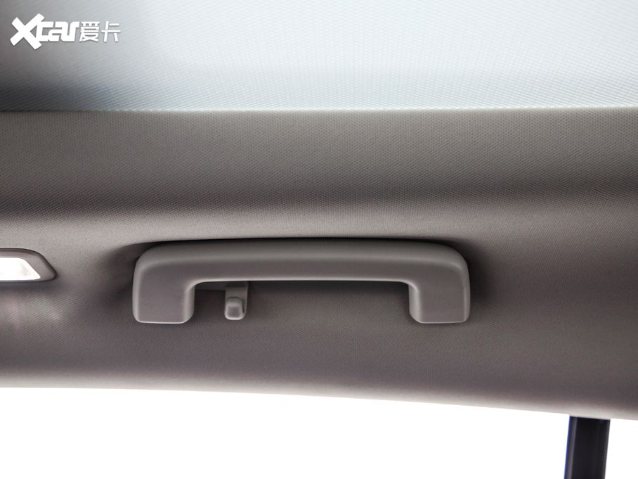 2021˹Cb EcoBoost 180 ԄӫC