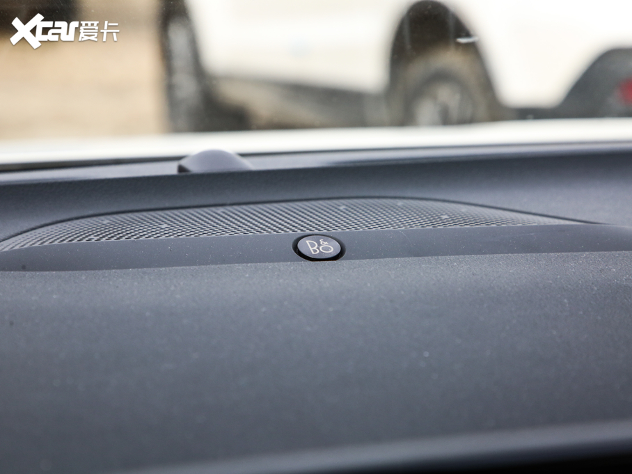 2021˹Cb EcoBoost 180 Ԅ(dng)C