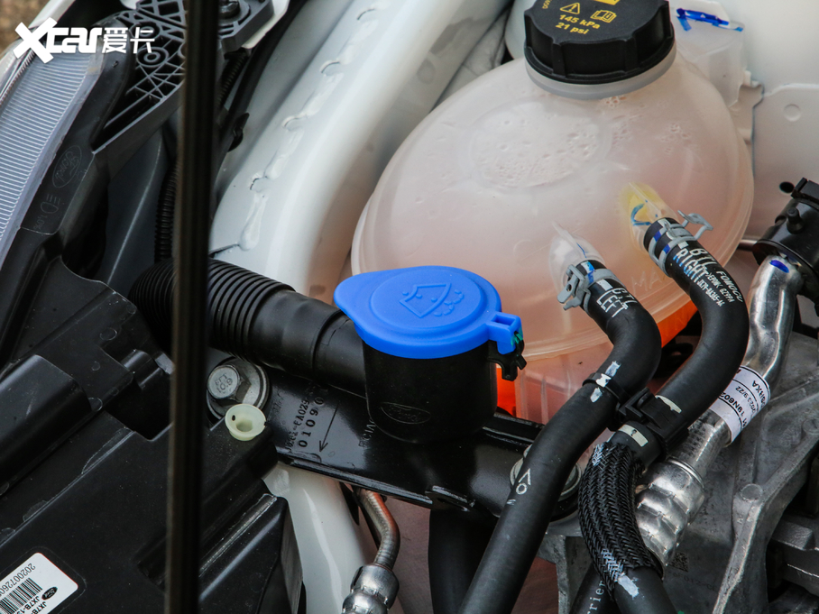 2021˹Cb EcoBoost 180 Ԅ(dng)C