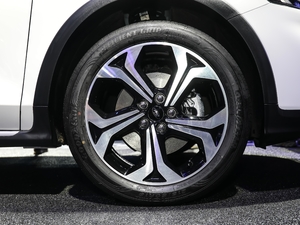 2021EcoBoost 180 ԄӫC ^