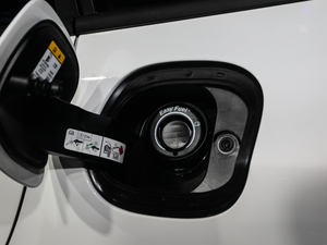 2021EcoBoost 180 ԄӫC ^