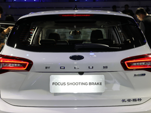 2021EcoBoost 180 ԄӫC ^