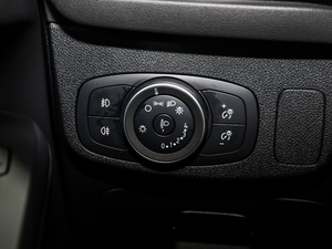 2021EcoBoost 180 Ԅ(dng)C п؅^(q)