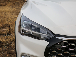 2021EcoBoost 180 ԄӫC ^