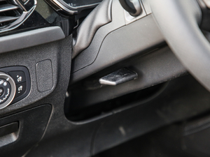 2021EcoBoost 180 ԄӫC п؅^