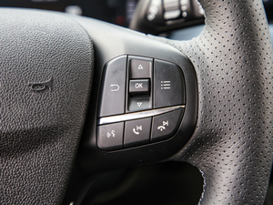 2021EcoBoost 180 ԄӫC п؅^