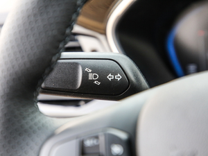 2021EcoBoost 180 ԄӫC п؅^