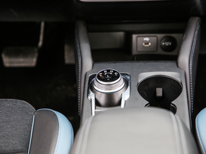 2021EcoBoost 180 ԄӫC п؅^