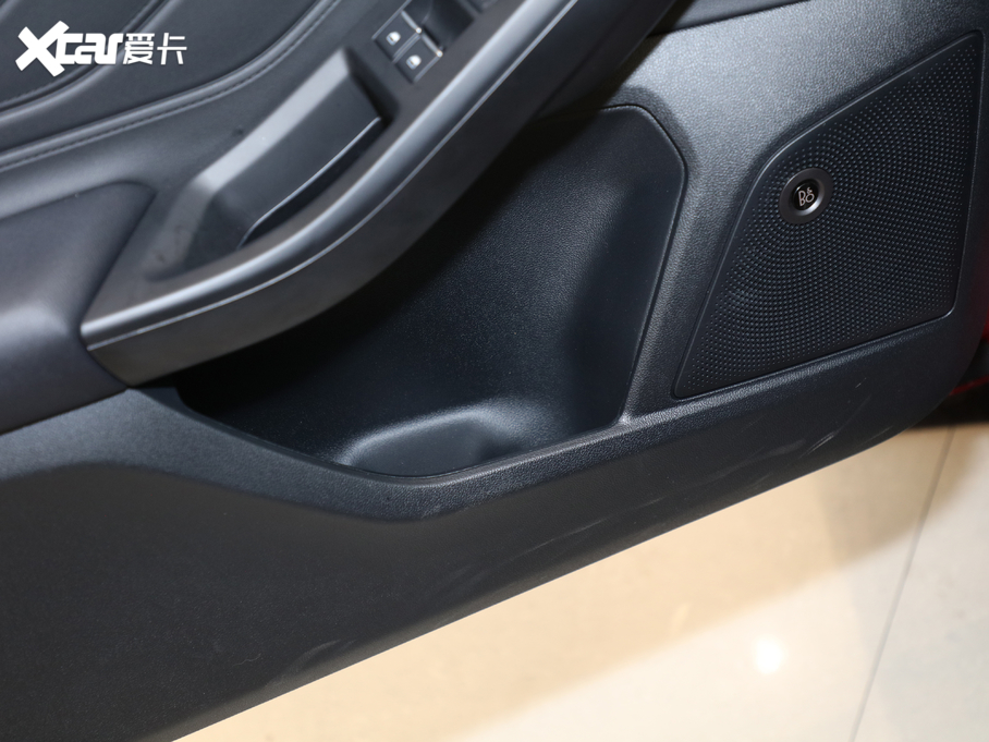 2021���˹Active EcoBoost 180 �Ԅӄų���