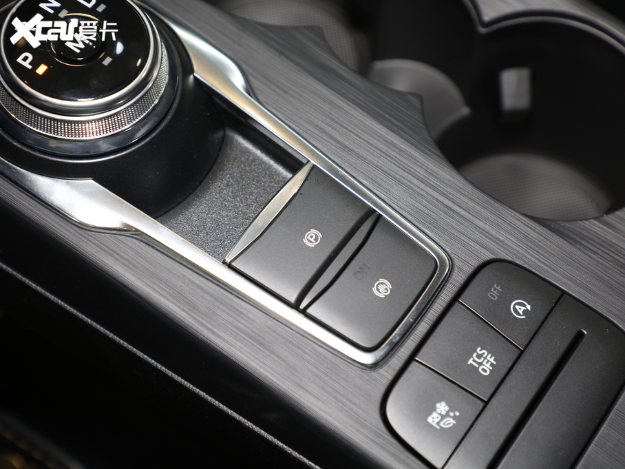 2021���˹Active EcoBoost 180 �Ԅӄų���