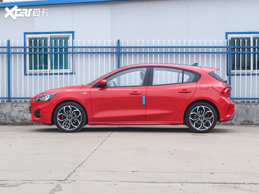 2021˹ Ɏ EcoBoost 180 Ԅ(dng)ST Line