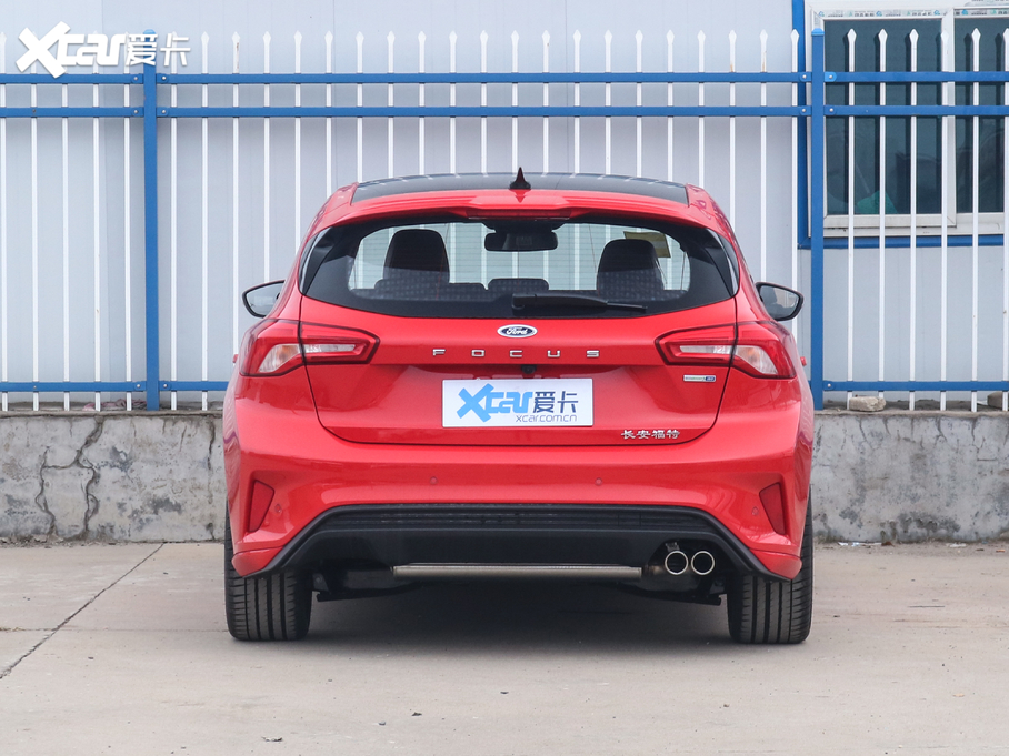 2021˹ Ɏ EcoBoost 180 ԄST Line