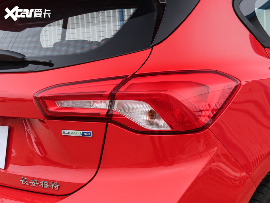 2021˹ Ɏ EcoBoost 180 Ԅ(dng)ST Line