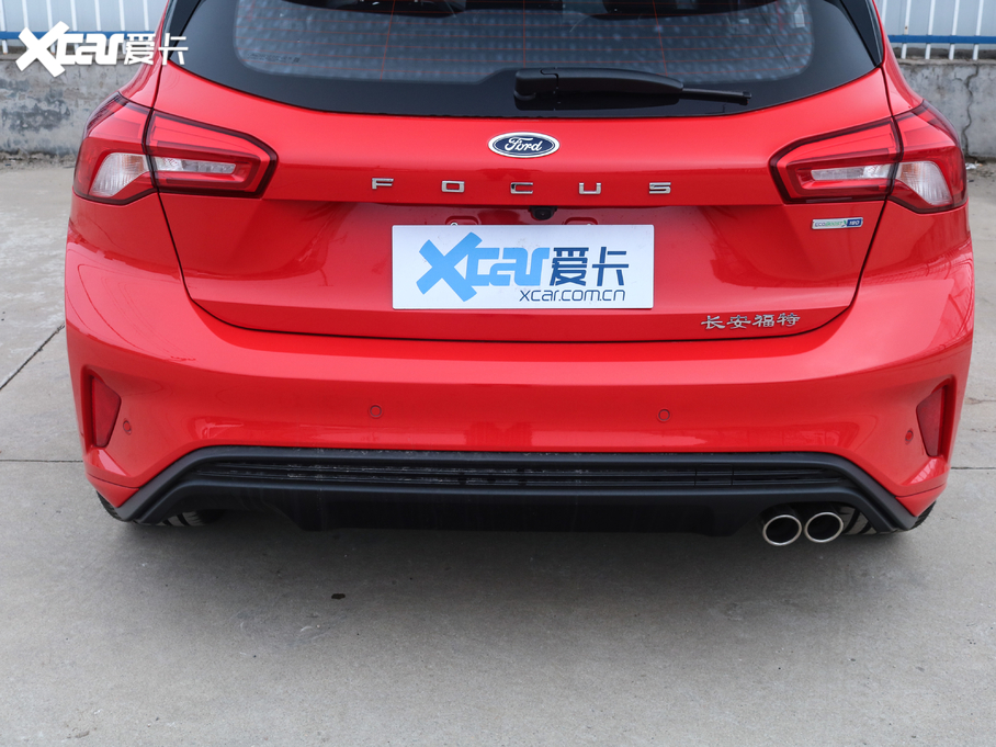 2021˹ Ɏ EcoBoost 180 ԄST Line