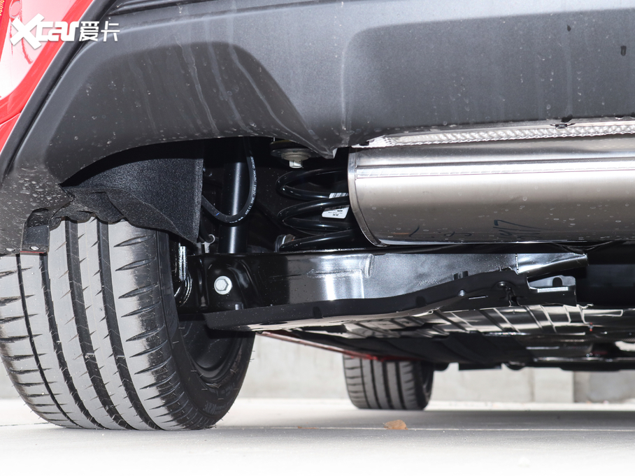 2021˹ Ɏ EcoBoost 180 ԄST Line