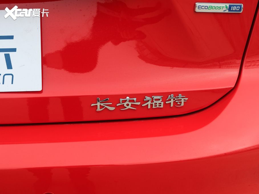 2021˹ Ɏ EcoBoost 180 ԄST Line