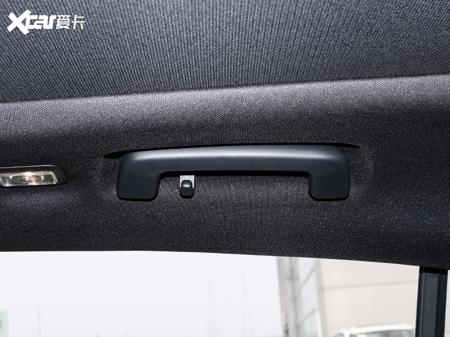 2021˹ Ɏ EcoBoost 180 ԄST Line