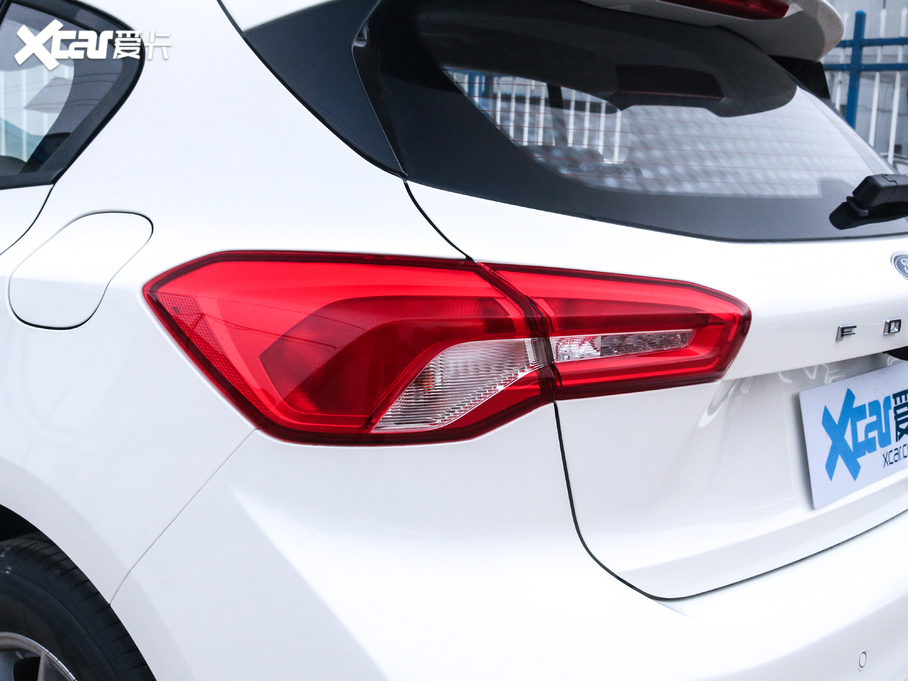 2021˹ Ɏ EcoBoost 180 Ԅh