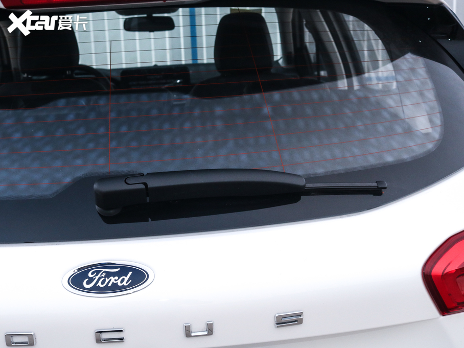 2021���˹ �Ɏ� EcoBoost 180 �Ԅ��h����