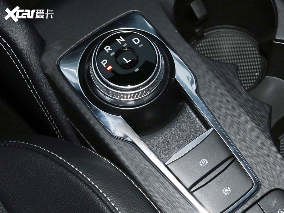 2021˹ Ɏ EcoBoost 180 ԄST Line