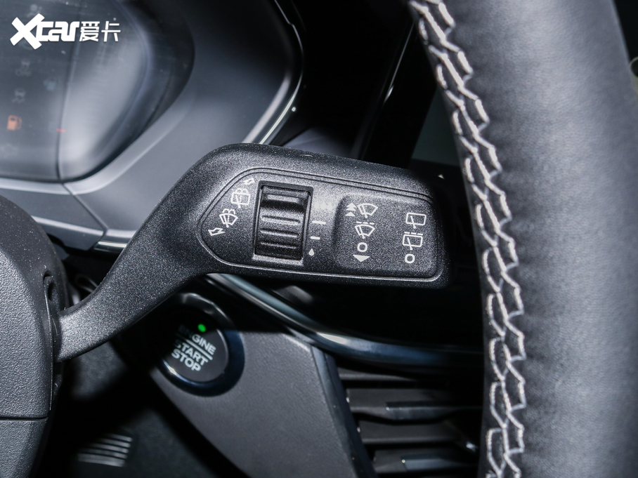 2021�����˹ �Ɏ� EcoBoost 180 �Ԅ�(d��ng)�h����