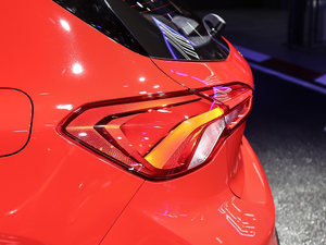 2021Ɏ EcoBoost 180 ԄST Line ^