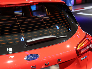 2021Ɏ EcoBoost 180 ԄST Line ^