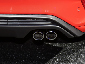 2021Ɏ EcoBoost 180 ԄST Line Ś