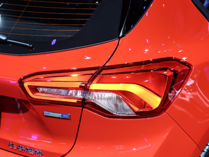 2021Ɏ EcoBoost 180 ԄST Line ^