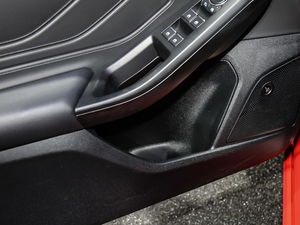 2021Ɏ EcoBoost 180 ԄST Line ǰTg