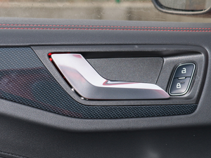 2021Ɏ EcoBoost 180 ԄST Line g