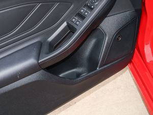 2021Ɏ EcoBoost 180 ԄST Line g