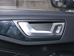 2021Ɏ EcoBoost 180 Ԅh g