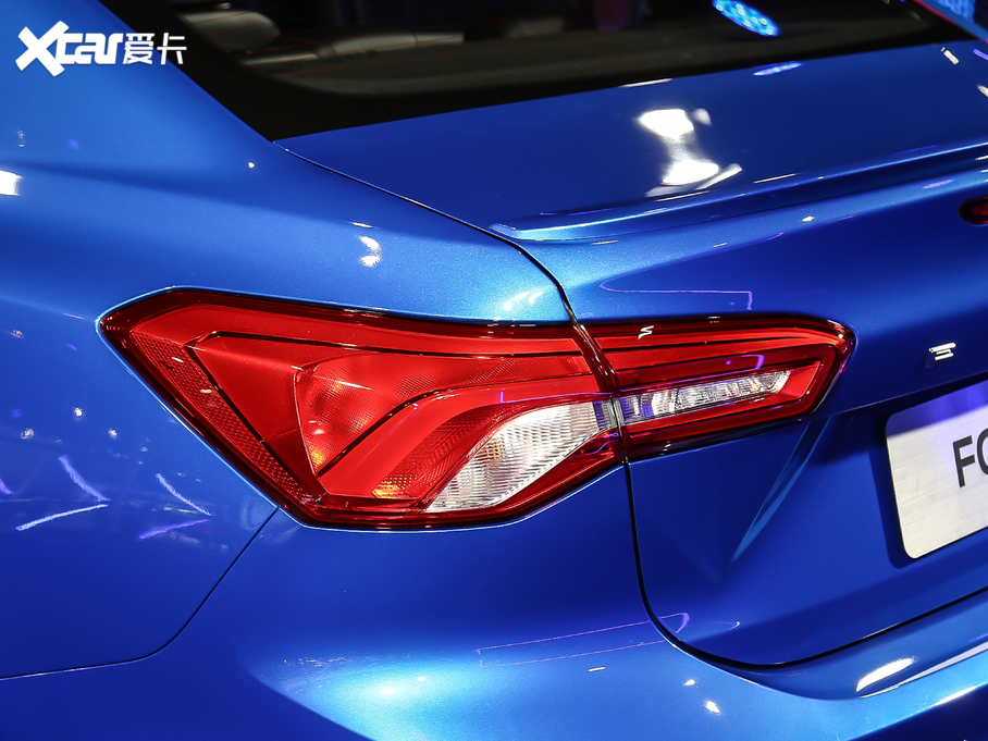 2021˹  EcoBoost 180 Ԅ(dng)ST Line