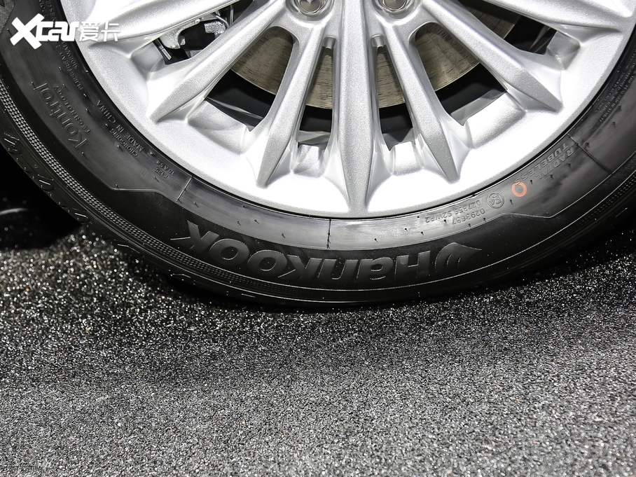 2021˹  EcoBoost 180 Ԅh