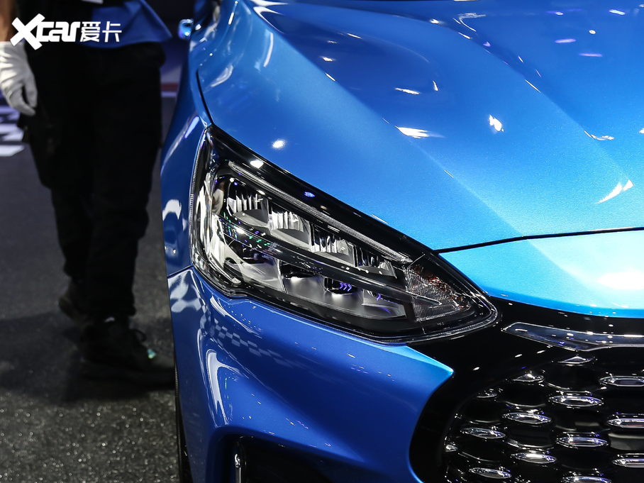 2021˹  EcoBoost 180 Ԅh