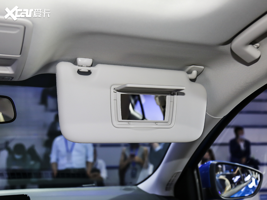 2021˹  EcoBoost 180 Ԅh