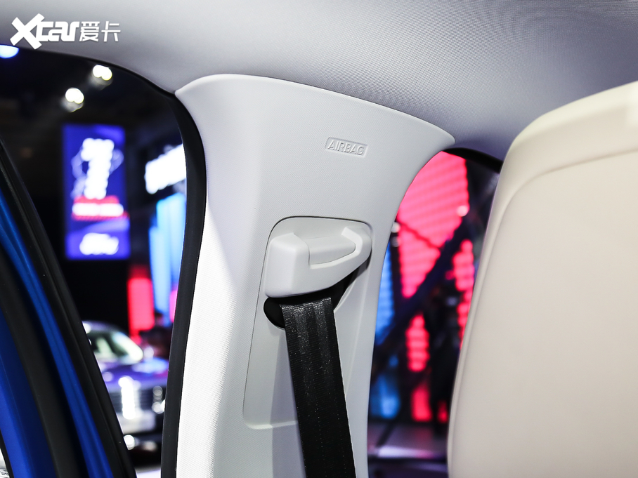 2021˹  EcoBoost 180 Ԅh